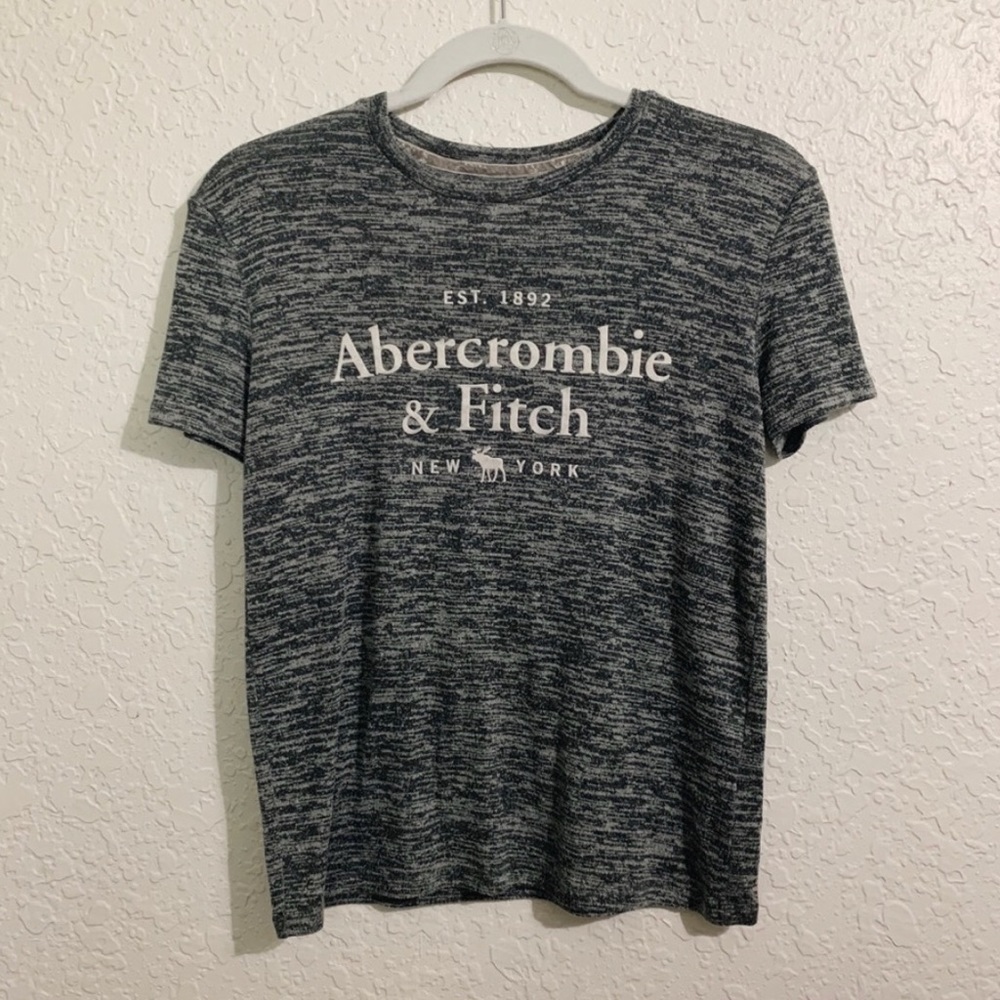 abercrombie & fitch grey tee